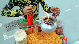 Ghoti Gorom Jhal Muri  Bangladeshi Street Food [upl. by Byrann279]