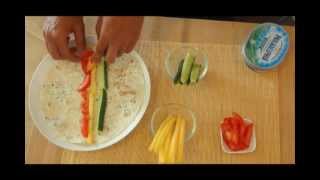 Koken met Mo  Recept vegetarische tortilla wraps hapjes [upl. by Nodababus]