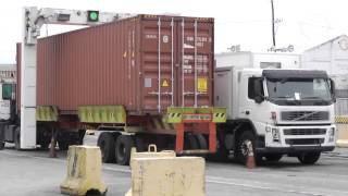 Customs show how Xray trucks scan containers in the port area [upl. by Singhal956]