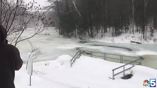 Video Ice flowing down New Haven River [upl. by Croydon267]