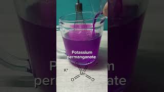 Potassium permanganate  sodium hydroxide Lollipop chemicalreaction chemistry homemade [upl. by Hedley577]