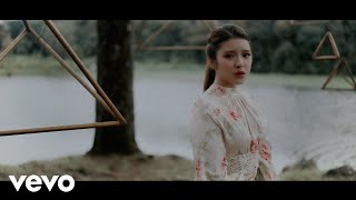 Tiara Andini  Usai Official Music Video [upl. by Adlev]