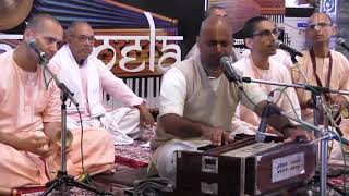 Mangalacharana amp Hare Krishna  Kirtan Mela  Kirtan by Rasaraj Krishna Dasa  Day 2 [upl. by Lipps]