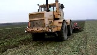 Powerful tractor Kirovec K701  Horsch Terrano cultivating wet soil [upl. by Snashall]