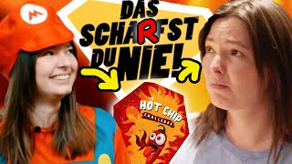 Reaktion SCHÄRFSTE CHILLI der Welt 🌶🤮 Marlene BRICHT ab bei Dasschaffstdunie [upl. by Pompei]