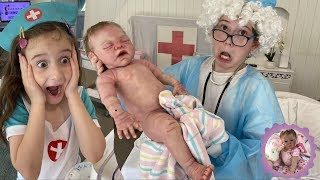 Reborn Hospital Roleplay Crazy Old Doctor Delivers Newborn Baby [upl. by Veron]