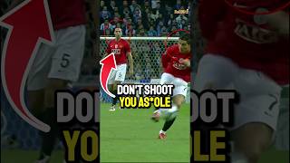 Rio Ferdinand really told Ronaldo to not shoot💀 bro then scored the best pl goal ever😱 [upl. by Grondin]