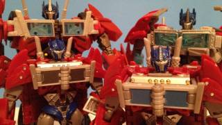 TRANSFORMERS PRIME OPTIMUS PRIMES COMPARISON TOY REVIEW [upl. by Ellenad]