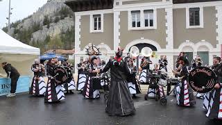 Les Endiables Courtepin 2242023 Fasnacht Carnavallon du Val de Travers [upl. by Ricardama]