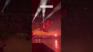 Sfera Ebbasta Scortato Durante il Concerto a San Siro x2vr sferaebbasta sansiro [upl. by Nedrob]