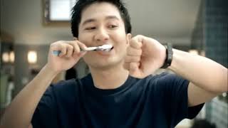 Listerine Antiseptic Mouthwash Commercial Saturday September 9th 2023 TV Commercial at the Evening [upl. by Elehcar664]