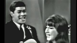 The Seekers rare US TV clip 1965 You can tell the World Live Stereo [upl. by Llehcsreh606]