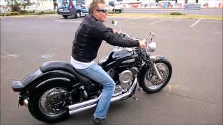 YAMAHA Drag Star 1100 Custom COBRA Exhaust Pipes awesome sound [upl. by Bradeord516]