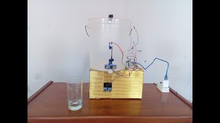 DISPENSADOR AUTOMATICO CON ARDUINO [upl. by Yellehs948]