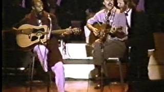 Richie Havens sings WOLD during the Harry Chapin Tribute 1987 [upl. by Strep]