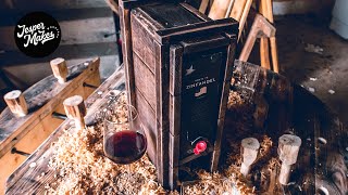 Pallet Wood Ideas  Rustic Bag In A Box Wine Dispenser [upl. by Enaud885]