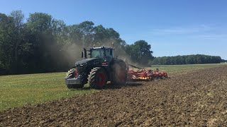 FENDT 1050 Black dans la poussière  Vaderstad TopDown 500  ETA La Louvière [upl. by Ashmead]