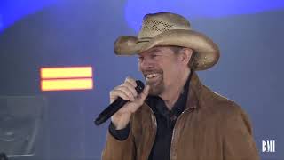 Toby Keith Accepts the BMI Icon Award  2022 BMI Country Awards [upl. by Eniahpets]