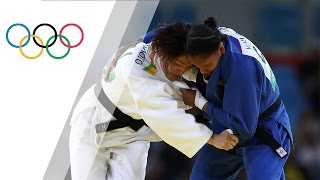 Tachimoto wins gold for Japan in Womens Judo 70kg [upl. by Aigroeg]