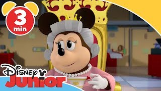 Mickey og racerholdet  Dronningens hemmelige kuffert  Disney Junior Danmark [upl. by Ettenot]