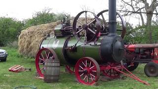 Traditional Threshing using a Steam Engine and Ransomes Thresher Hoxne Suffolk 2017 [upl. by Yebloc]