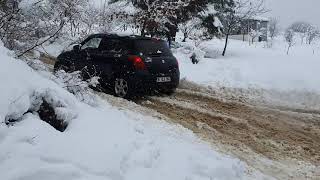 Suzuki Swift 4x4 kar performansı [upl. by Niatsirk]