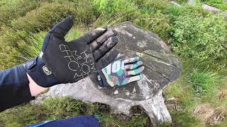 The ultimate UK MTB glove 100 Brisker glove review [upl. by Assirehc]