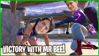 GETTING A VICTORY ROYALE WITH MR BEE [upl. by Francis602]