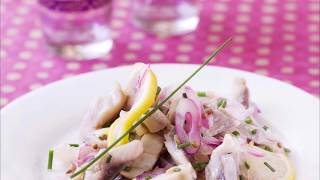 Recette  Harengs marinés au citron [upl. by Suivart]