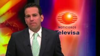 Noticiero chusco de Joaquin Lopez Doriga y Carlos Loret De Mola 2012mp4 [upl. by Baggett]