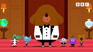 Spooky Stories 🎃  10 Minutes  Hey Duggee [upl. by Novahs]