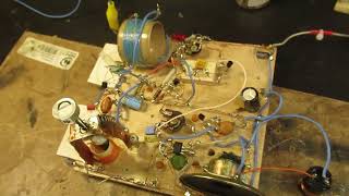 Schematic of the simple superheterodyne Shortwave Radio with only one 455 ceramic filter explained [upl. by Akilegna107]