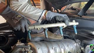 Fuel Injector Removal 1st gen 2004 Toyota Tundra 47l [upl. by Asante]