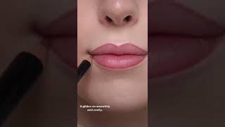 Prefect way to apply lipstick beauty trends makeup cosmetics makeup artist Amneet2019 [upl. by Niasuh465]