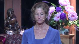 Dealing with Thoughts in life and in meditation  Tara Brach [upl. by Tory]