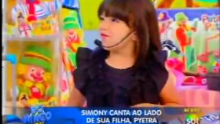 Domingo Legal  Simony Canta Ursinho Pimpão Com Sua Filha [upl. by Noswad120]