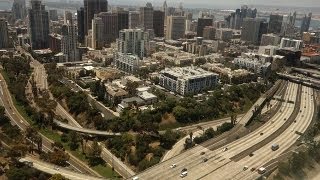 Spectacular San Diego Airport Landing [upl. by Ashia]