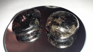 How to tell the difference between astrophyllite and arfvedsonite [upl. by Remat745]