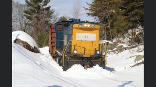 Derailment Rerailing the Grafton amp Upton Railroad at Bellingham Junction [upl. by Yessej]