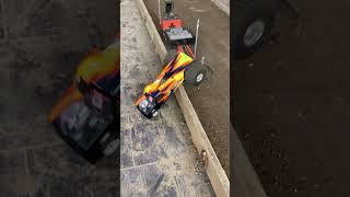 Modified 2wd radio control truck pulling at the Spring Nationals [upl. by Ahsikal]