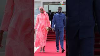 Paris Dakar avec le président Diomaye et la première Dame mackysall sonko news [upl. by Klarika]