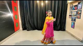 Happy Lohri  Dance cover on song hulle  hullare by Aanya [upl. by Bertold110]