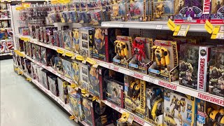 Toys R Us Toy Hunt  Transformers Siege Masterpiece Studio Series Cyberverse POTP and More [upl. by Venezia]