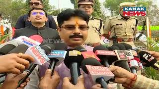 Urban Development Minister Krishna Chandra Mahapatra Hoist National Flag At Baleswar On Republic Day [upl. by Helsell]