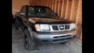 2000 Nissan Frontier  New Tires [upl. by Farmer]