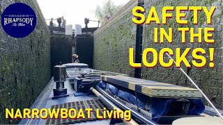 How To Keep SAFE in the LOCKS  A NEW View  NARROWBOAT Living Ep122 [upl. by Greyso]