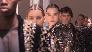 ELIE SAAB Haute Couture AutumnWinter 20222023 Live Show [upl. by Calhoun]