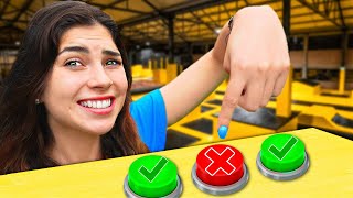 KIES NIET DE VERKEERDE MYSTERY KNOP Trampoline Park Challenge 323 [upl. by Jerry]