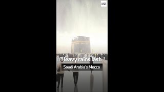 Heavy rains lash Saudi Arabia’s Mecca [upl. by Eylatan29]