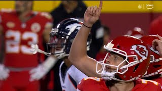 Holthus calls a 60yard Harrison Butker field goal [upl. by Obelia]